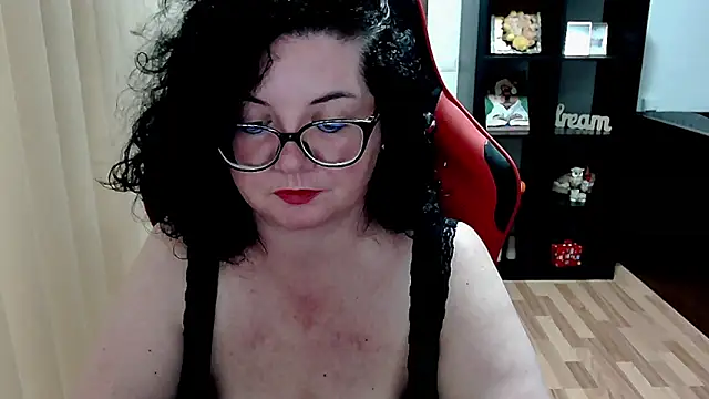 MissTroublle's Live XXX Chat