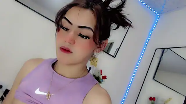 NathalialLooesのライブXXXチャット