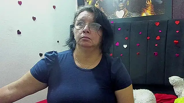 Czat XXX na żywo – Evaaross_2345