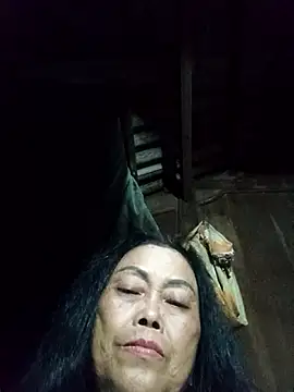 _Nami-squirt 在線直播表演