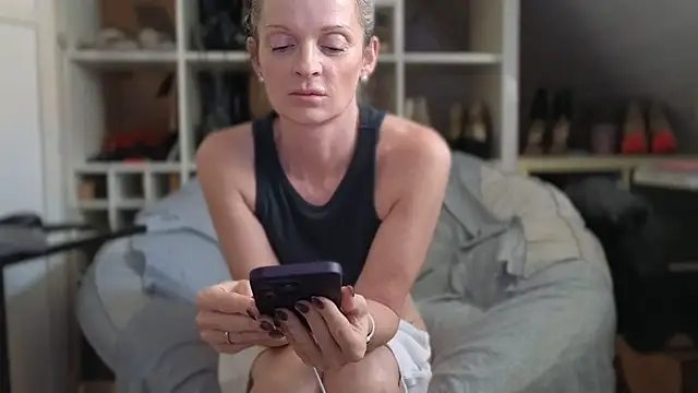 Sabdeluxe Webcam Show