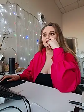 Juicy_PeachLux élő XXX-chatje