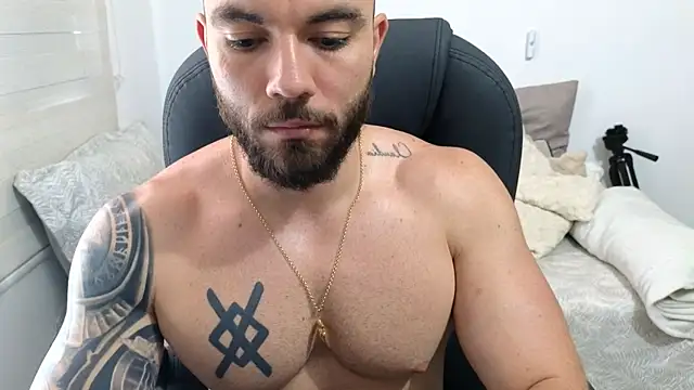 Czat XXX na żywo – Isaac_Carter