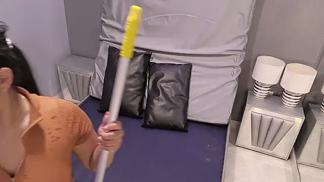 Chat XXX ao vivo de HatsaJones