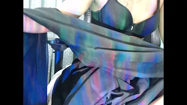MisRiya21 live XXX chat