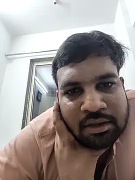 vinay_smalldick Adlı Modelin Web Kamerası Şovu