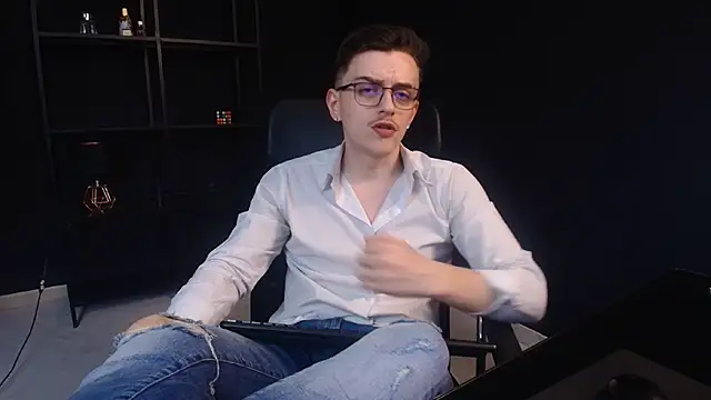 FelixStarkk 라이브 XXX 채팅