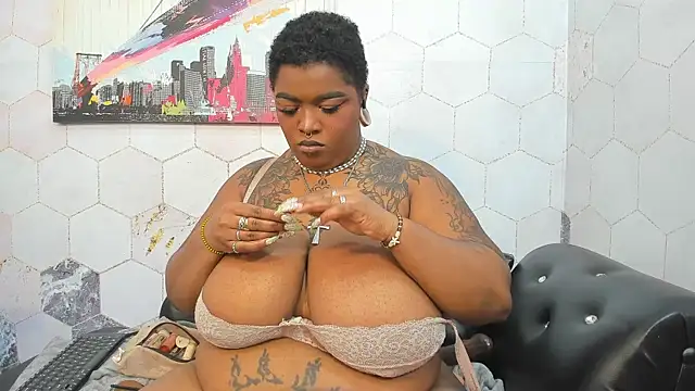 Chat XXX en directo de Anaa_Fuentess