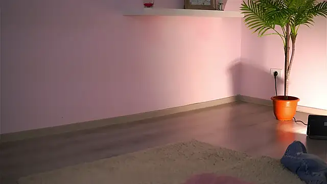 JullyFox's Live XXX Chat