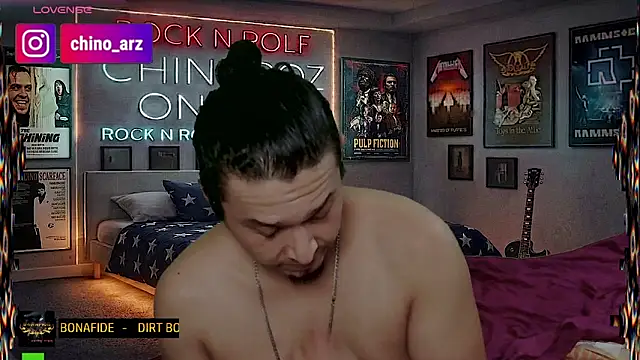 chino_roz Adlı Modelin Canlı XXX Sohbeti