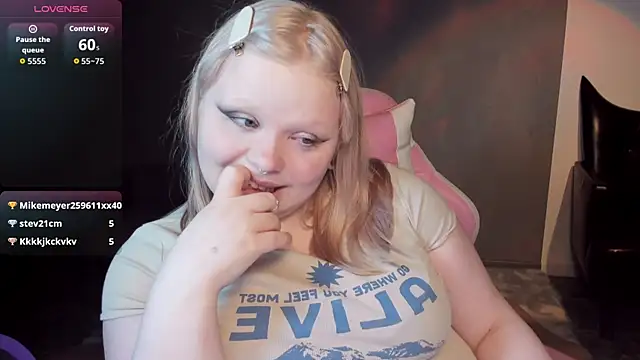 LottieReed Chat XXX live