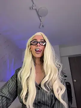 miss_tatiana_ 网络视讯表演