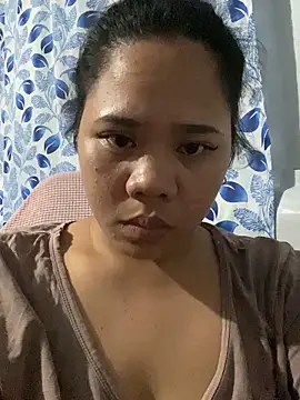 Chat +18 de _UrSingleMamiBella_ ao vivo