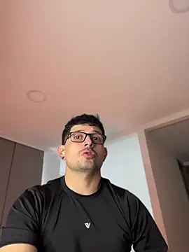 TroyeSavage Webcam show