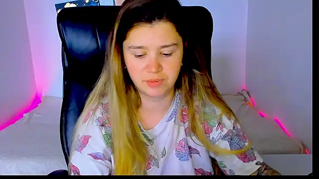 Show modela Natali_Secret na web-kameri