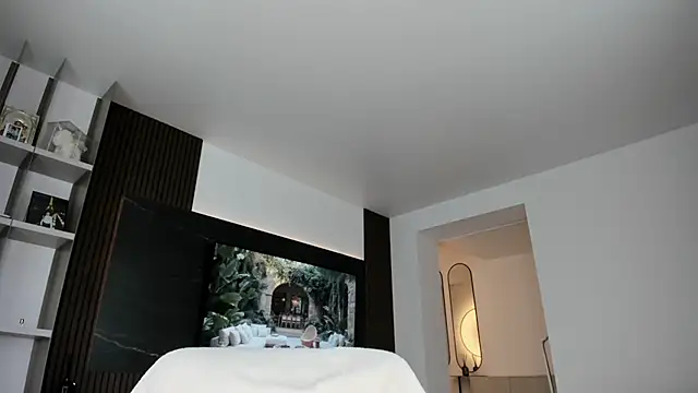 just_l0ve's Webcam Show