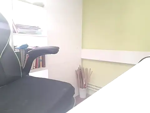 feathersify webcam show