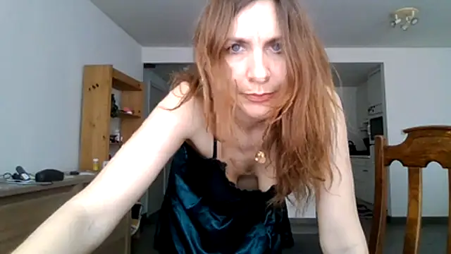 Chat +18 de JasmineGlamour ao vivo