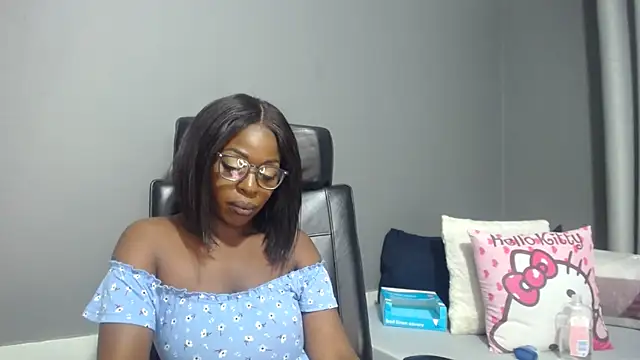 Chat XXX en directo de Shaniko89