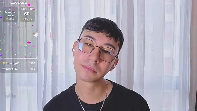 cameron_cum Webcamshow