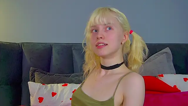 Chat XXX en directo de HannahHollis
