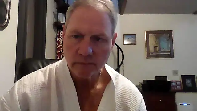 Muffsfriend8364's Webcam Show