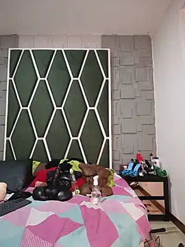 AmbarthSmiith2 Adlı Modelin Canlı XXX Sohbeti