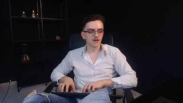 FelixStarkk live XXX chat