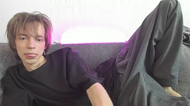 แชท XXX สดของ Nolan_Sagee