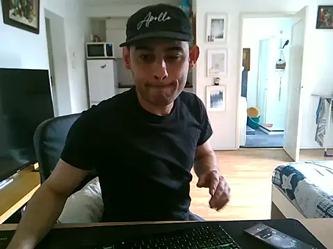 Webkamerová show mihaimichael