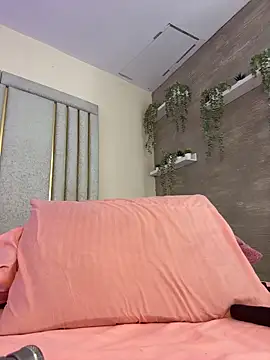 Keirahartz 现场XXX聊天