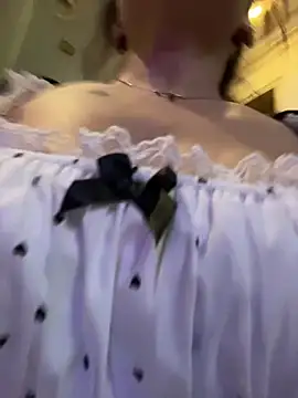 Molly-xiao 网络视讯表演