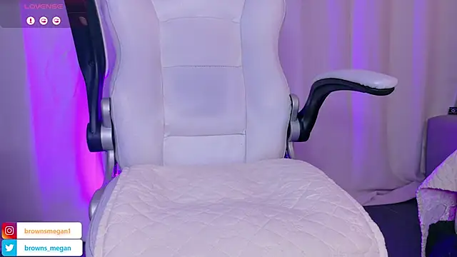 Megan_browns1n Live XXX chat