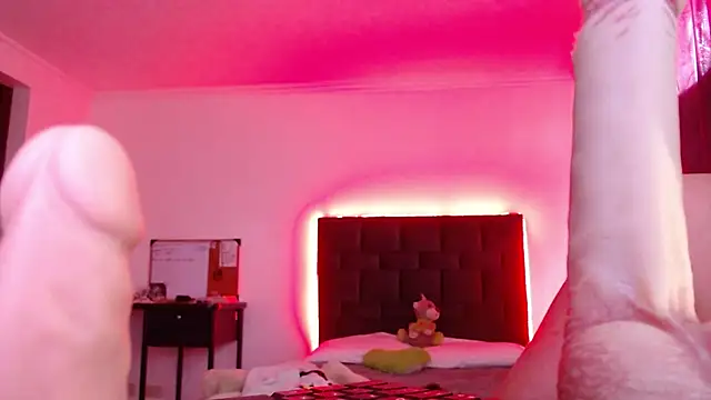 Chat +18 de VALERY_MEER ao vivo