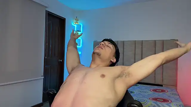 Chatroom XXX en direct de CHRIS_MORGAN1