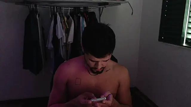 Show de guzzfit na webcam