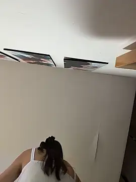 JuliaaVega 라이브 XXX 채팅