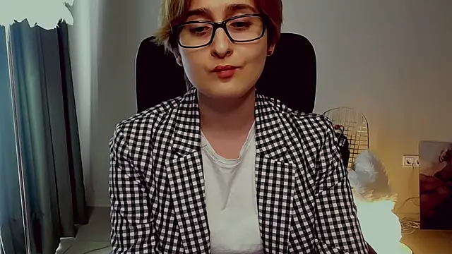 Chat +18 de LixeLuna ao vivo