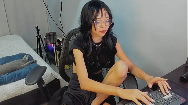 brisazanes' Live XXX Chat