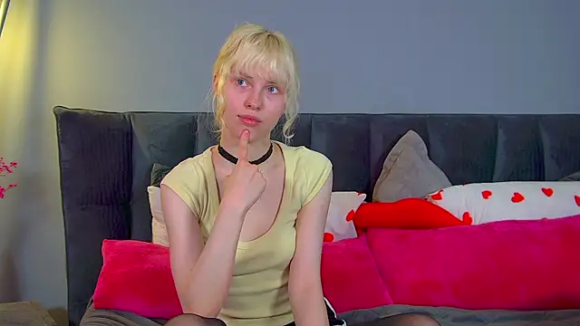 HannahHollis' Live XXX Chat