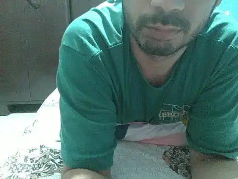 Precumbonerのライブチャットルーム