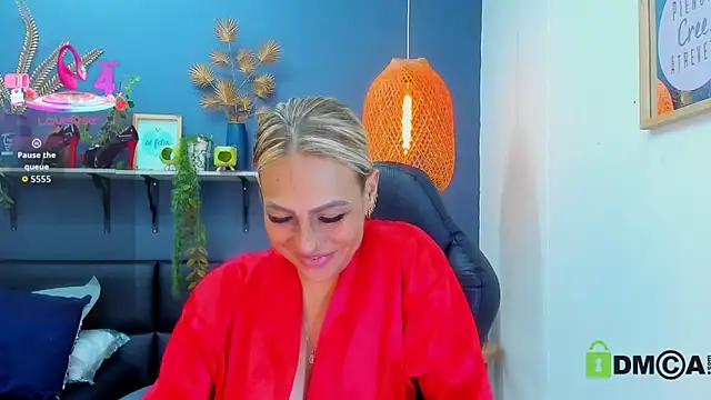 yessila_parker Adlı Modelin Canlı XXX Sohbeti