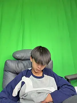 DD-101's Live XXX Chat