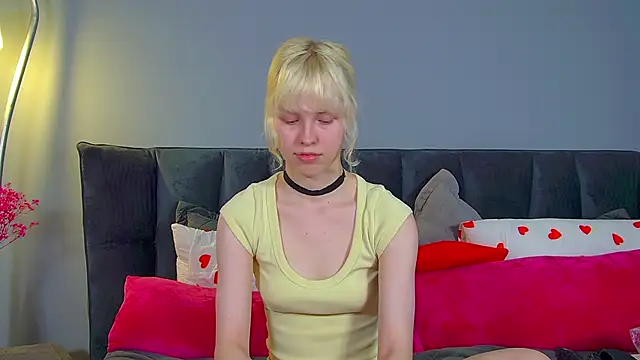 แชท XXX สดของ HannahHollis