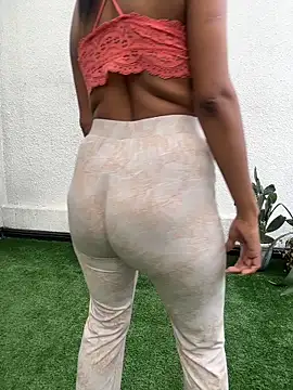 MELIZ_QUEEN's Live XXX Chat