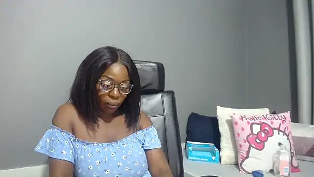 Shaniko89 Live XXX-Chat