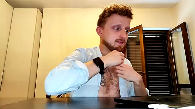 Red_dragon94n Webbikameraesitys
