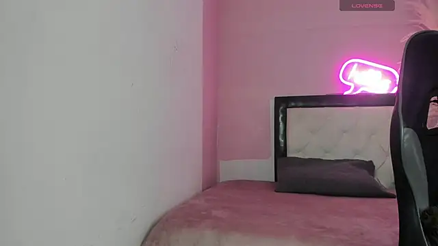 Julieth_Caandy Live XXX-Chat