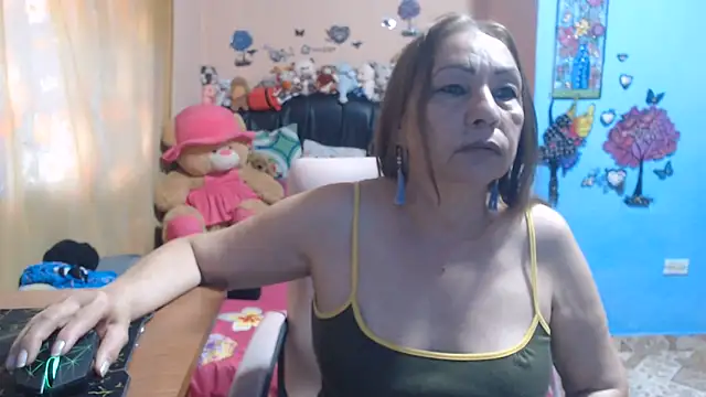milfeddy_ Chat XXX in diretta