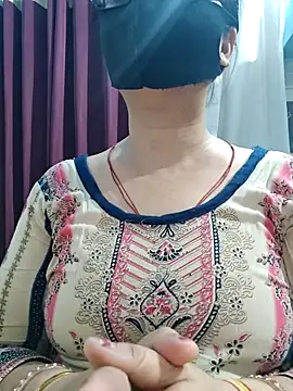 Chat XXX ao vivo de Aishwaryaa_69